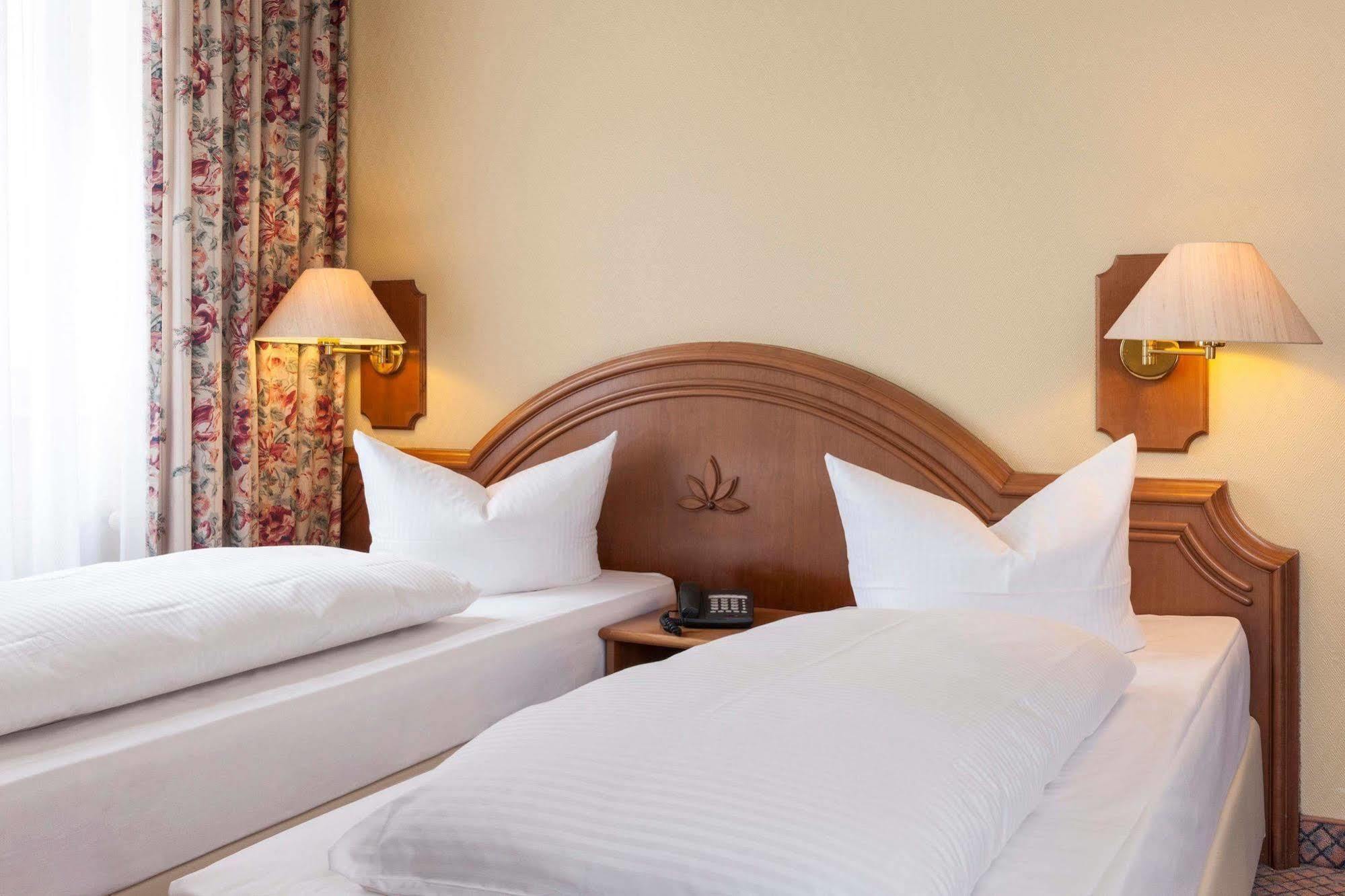 Wyndham Garden Donaueschingen Hotell Eksteriør bilde